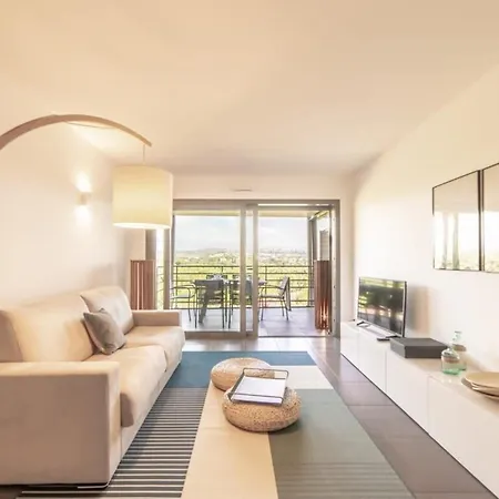 Sequoia Furnished Casa vacanze *